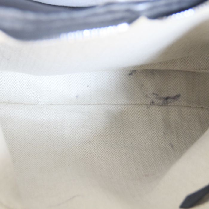 Bag in black leather - Detail D2