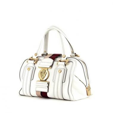 Handbag in white grained leather
