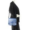 Louis Vuitton Cartouchière in Blue Epi Leather  - Detail D1 thumbnail