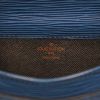 Louis Vuitton Cartouchière in Blue Epi Leather  - Detail D3 thumbnail