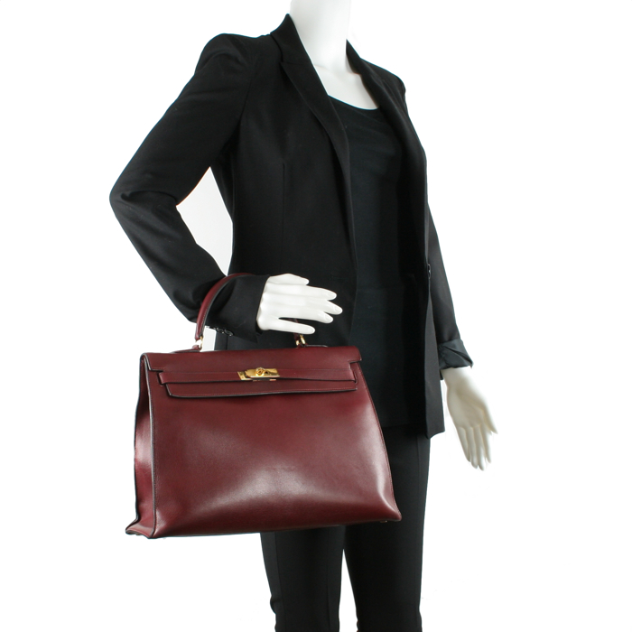 Hermès Kelly 35 cm in burgundy leather - Detail D1