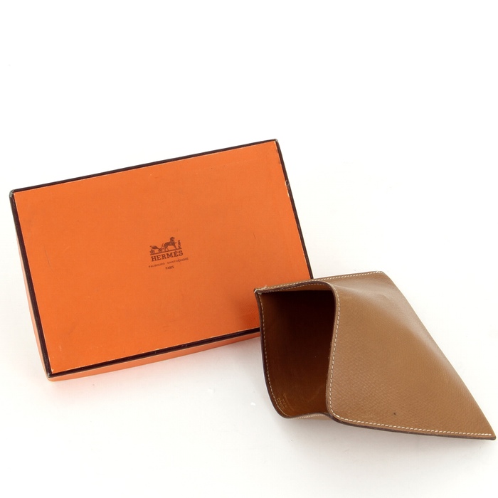 Hermès Card-holder in brown leather - Detail D1