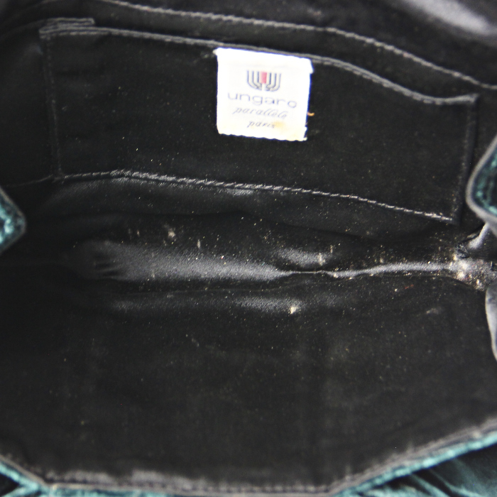 Ungaro clutch in green velvet - Detail D2