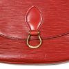 Louis Vuitton Saint-Cloud en cuir épi rouge - Detail D4 thumbnail