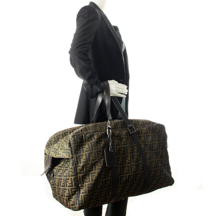 Fendi sac de voyage en toile monogram et cuir marron - Detail D1