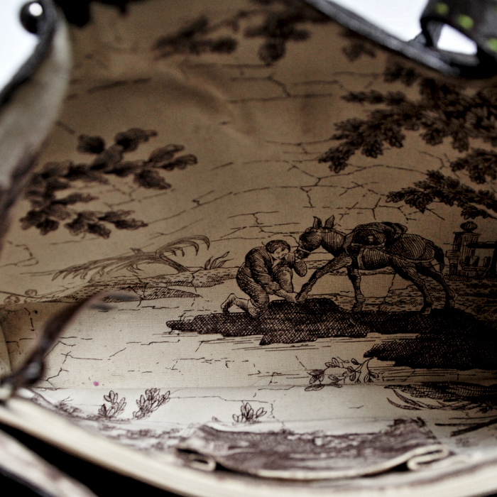 Renaud Pellegrino in brown leather - Detail D2