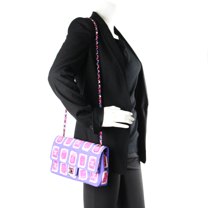 Bolso de mano Timeless en lona estampada con diseños rosa y violeta - Detail D1