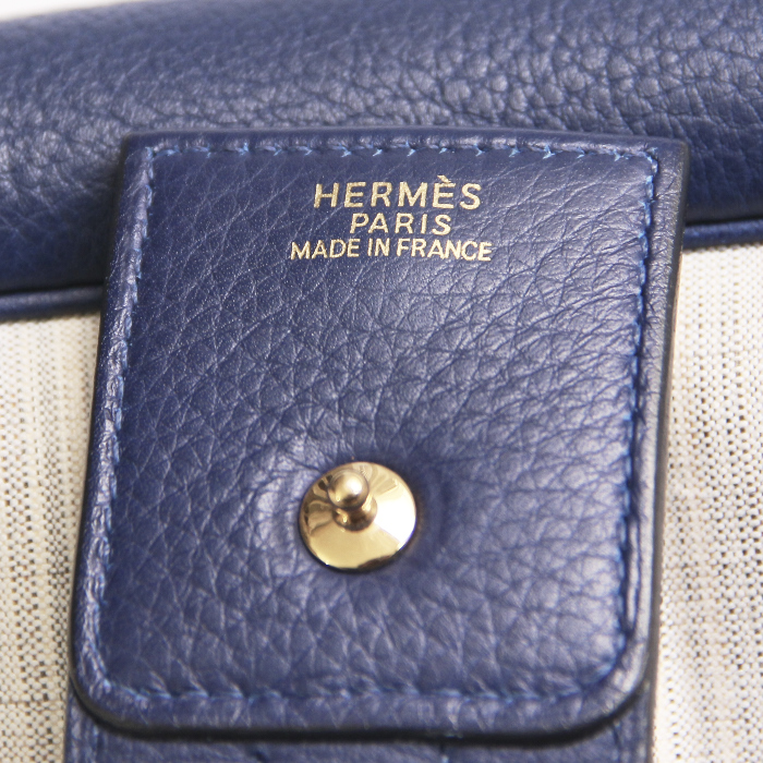 Sac à main en toile de lin beige et cuir togo bleu - Detail D3