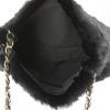 Borsa Chanel Petit Shopping in pelliccia nera - Detail D2 thumbnail