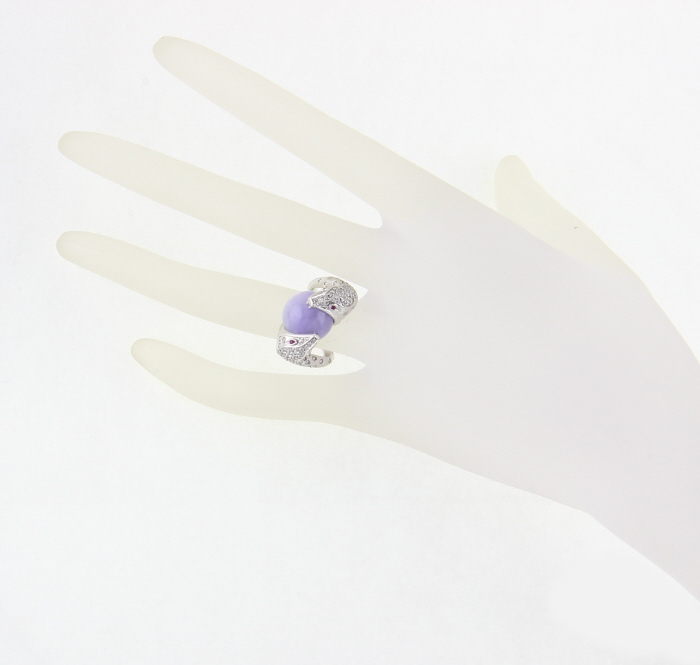 Boucheron Trouble ring in white gold, purple jade and diamond - Detail D1