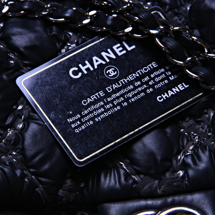 Chanel Timeless en toile matelassé grise - Detail D5