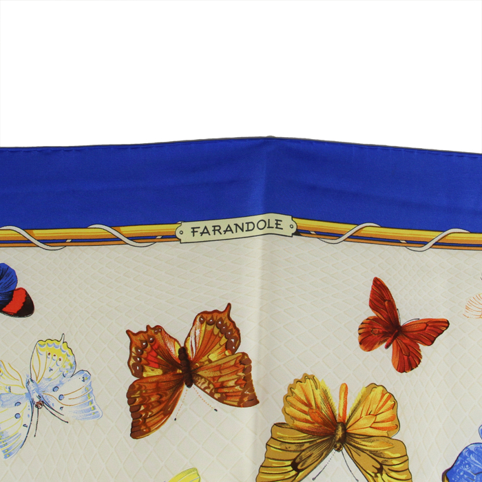 Hermès carré en twill de soie beige et bleu "Farandole"  - Detail D1