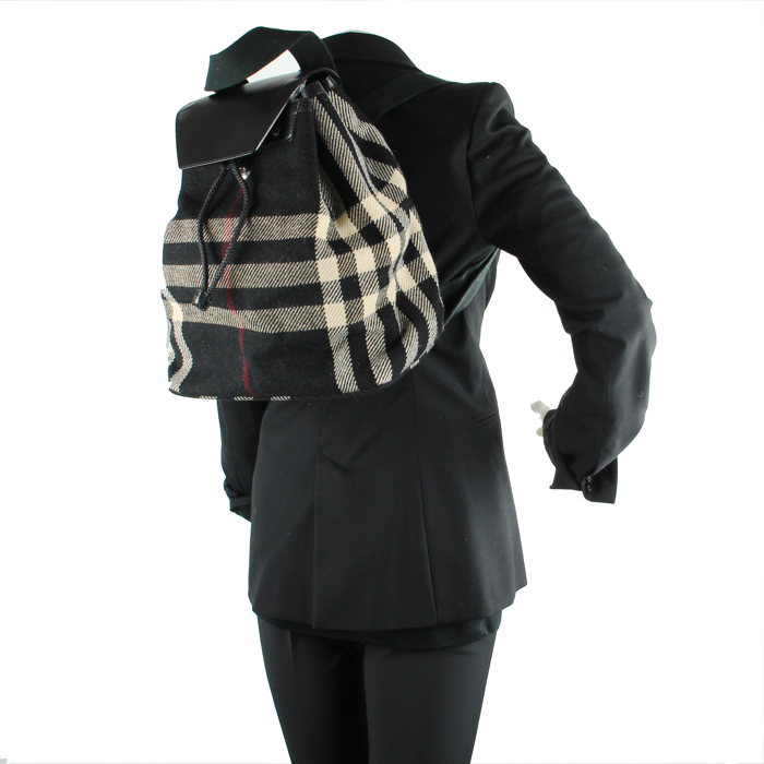 Backpack in harmarket whool and black leather - Detail D2