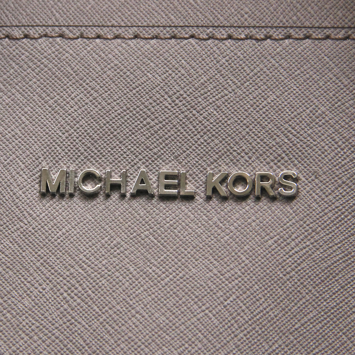 Michael Kors en cuir gris - Detail D5