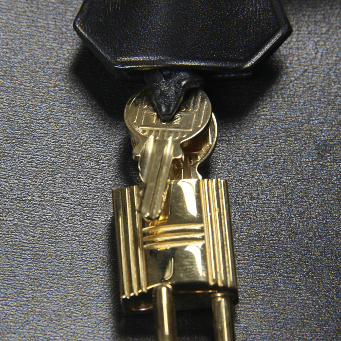 Hermes Birkin 35 cm en cuir noir - Detail D4