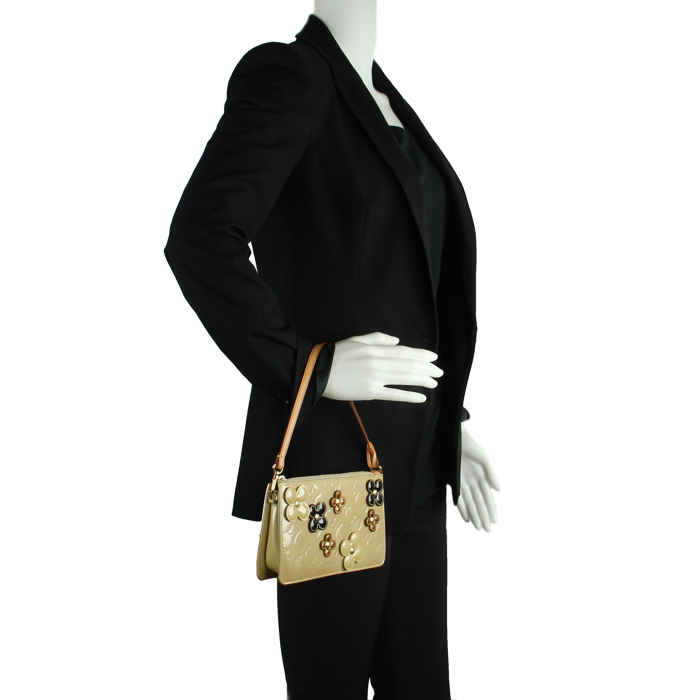 Pochette Lexington in pelle verniciata beige - Detail D1