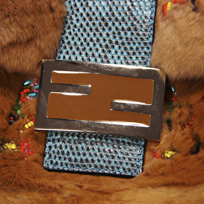 Borsa in pelliccia di coniglio beige e lucertola - Detail D4