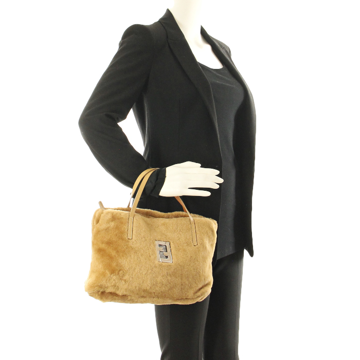 Bolso de mano en imitación piel beige - Detail D1