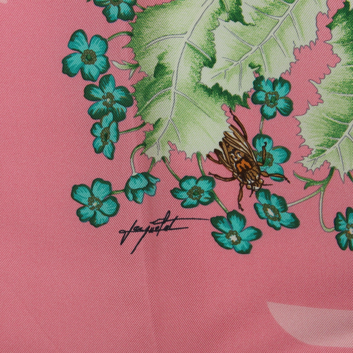 Hermès Carré en Twill de soie rose "La Prairie"  - Detail D4