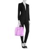 Balenciaga Papier Ledger Tote Shopping bag in fushia pink foal - Detail D2 thumbnail