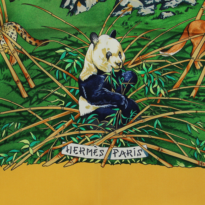 Hermes Carré in yellow twill silk "Sichuan"  - Detail D2