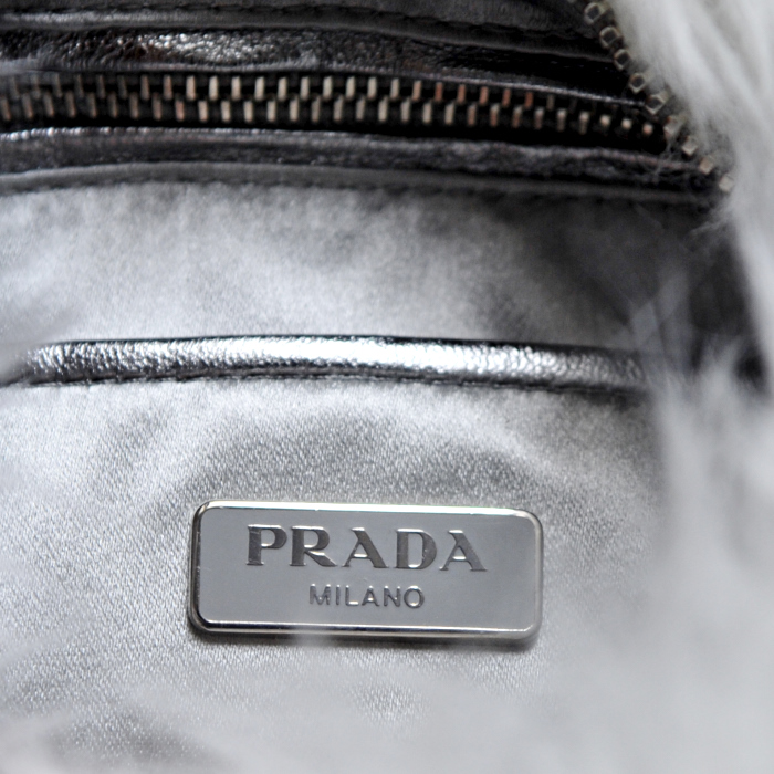 Pochette en fourrure synthétique blanche - Detail D3