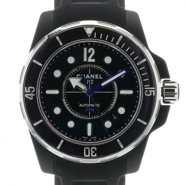 Chanel J12 watch in black ceramic