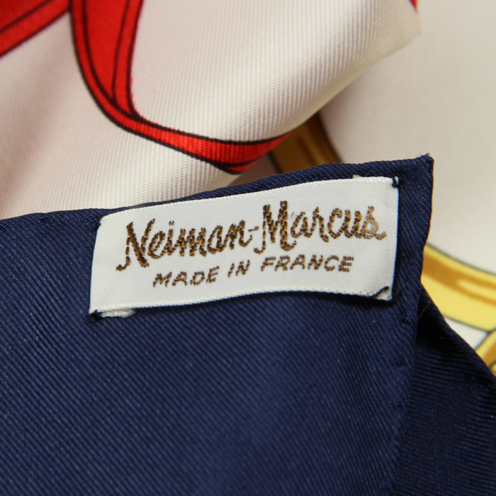 Hermes Carre Hermes scarf in blue, white, red and yellow twill silk - Detail D4
