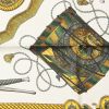 Foulard Hermes Carre Hermes en twill de soie vert blanc et jaune - Detail D1 thumbnail
