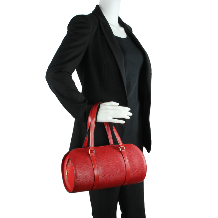 Louis Vuitton Soufflot en cuir épi rouge - Detail D1