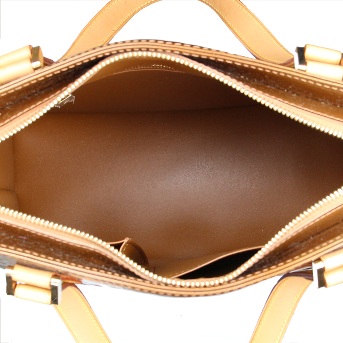 Louis Vuitton Houston en cuir monogram vernis bronze - Detail D2