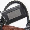Shopping bag in brown braided wicker - Detail D5 thumbnail