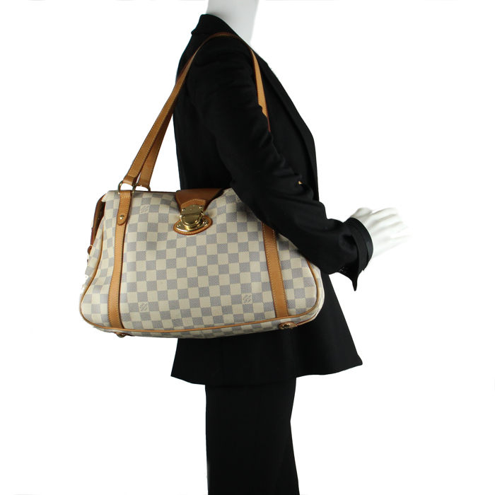 Louis Vuitton Stresa en toile damier azur et cuir naturel - Detail D1