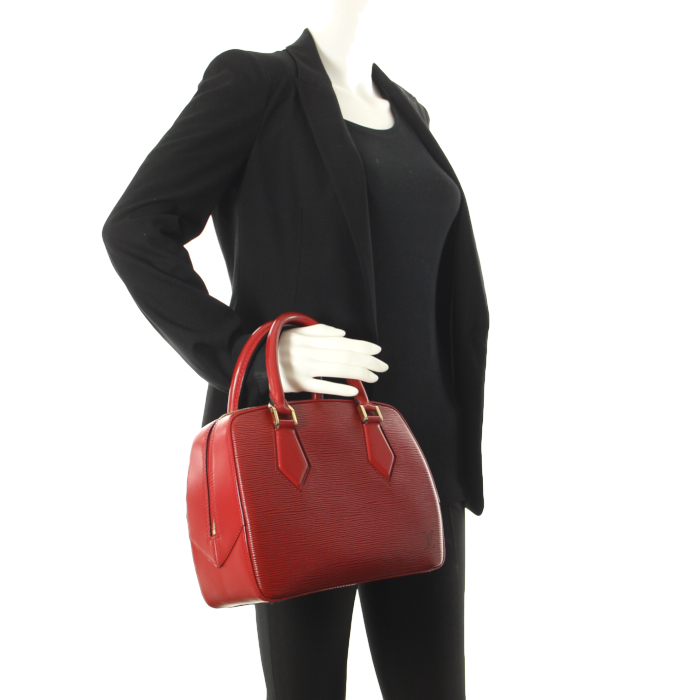 Louis Vuitton Sablons in red epi leather - Detail D1