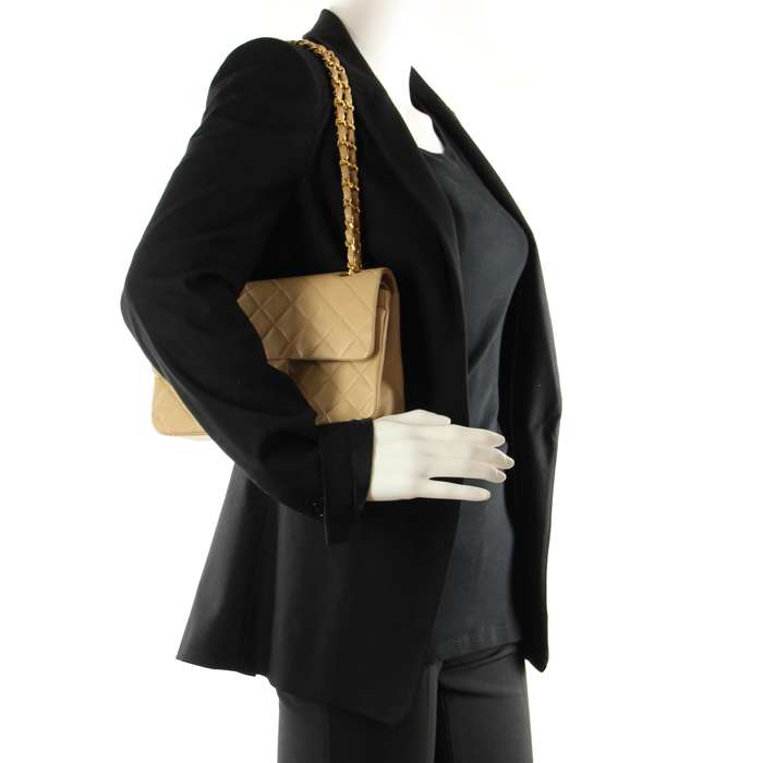 Bolso de mano Timeless en cuero acolchado beige - Detail D1