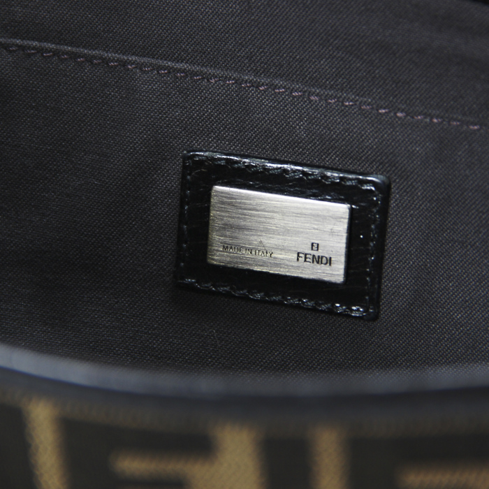 Fendi B.Bis Handbag in brown monogram canvas and black leather - Detail D3