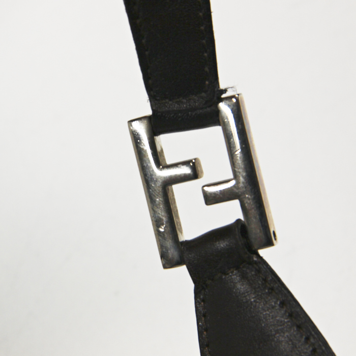 Handbag in brown monogram canvas and black leather - Detail D4