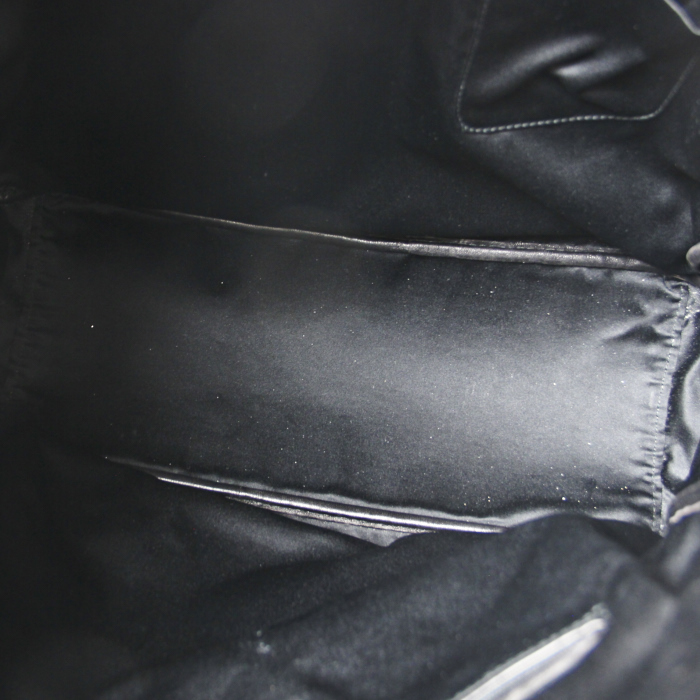 Yves Saint-Laurent cabas Y-mail grand modèle en cuir argenté  - Detail D2
