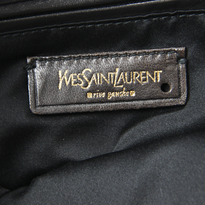 Yves Saint-Laurent cabas Y-mail grand modèle en cuir argenté  - Detail D3