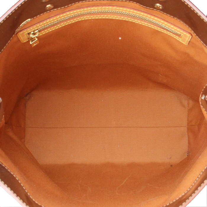 Louis Vuitton Reade en cuir monogram vernis bronze - Detail D2