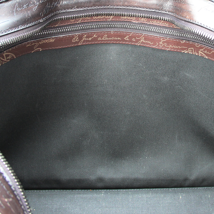 Berluti "Vitello Antico Scritto" en cuir marron - Detail D3