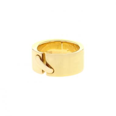 Ring in yellow gold
