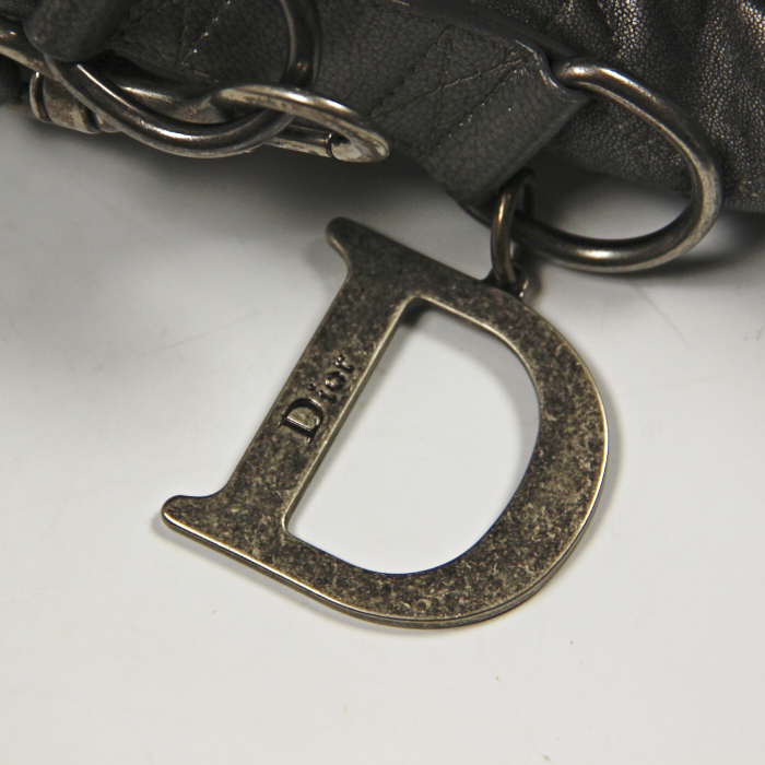 Dior in grey cannage leather - Detail D5