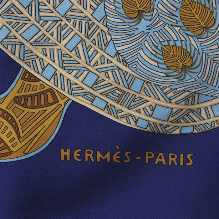 Hermès carré Art des steppes en twill de soie bleu - Detail D1