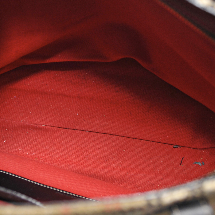 Burberry en laine Haymarket et cuir noir - Detail D2