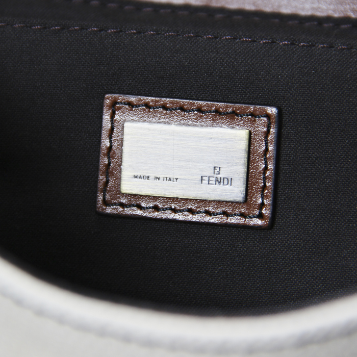 Sac à main Fendi B. Bag en toile beige et cuir marron - Detail D3