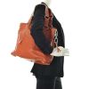 Chloé shopping bag in orange leather - Detail D1 thumbnail