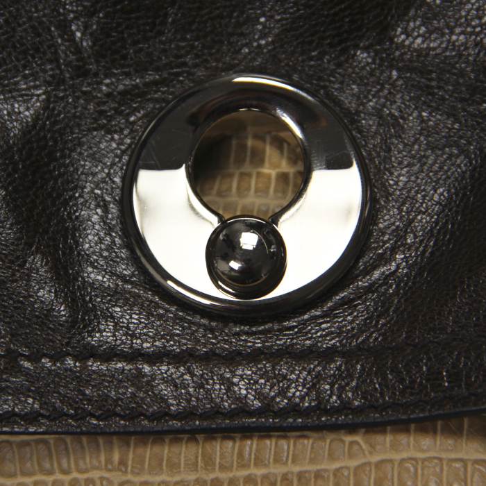 Bolso Muse Two modelo grande en ante beige y cuero marrón - Detail D4