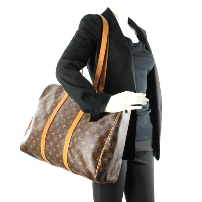 Louis Vuitton Flanerie in monogram canvas and natural leather - Detail D1