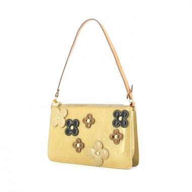 Louis Vuitton pochette accessoires in beige monogram patent leather and natural leather